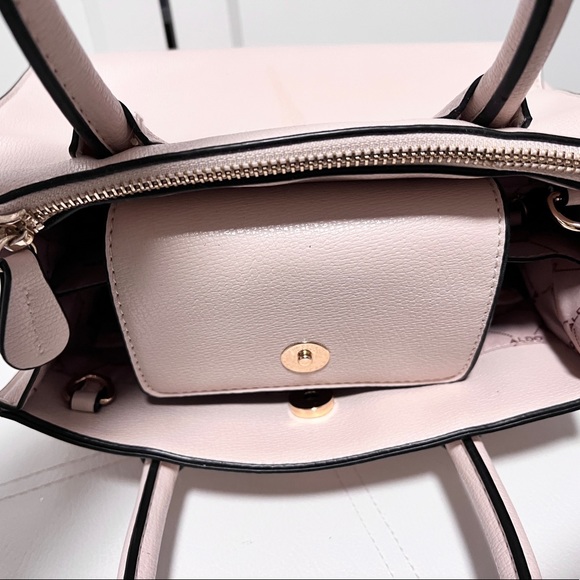 Aldo Blush Pink Bag with Strap - Picture 4 of 4